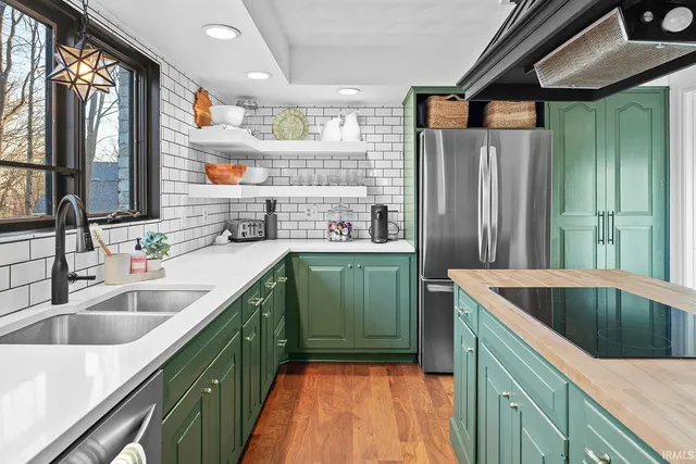 $750,000 | 52 Eagle Crest Court, West Lafayette, IN 47906