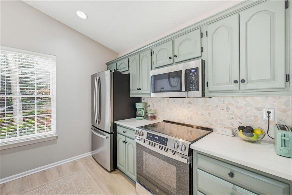 2740 Samples Road Cumming, GA 30041 - Photo 6 of 33