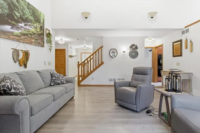 $580,000 | 1787 St Andrew's Place, New Richmond, WI 54017