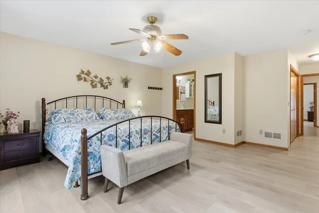 $580,000 | 1787 St Andrew's Place, New Richmond, WI 54017