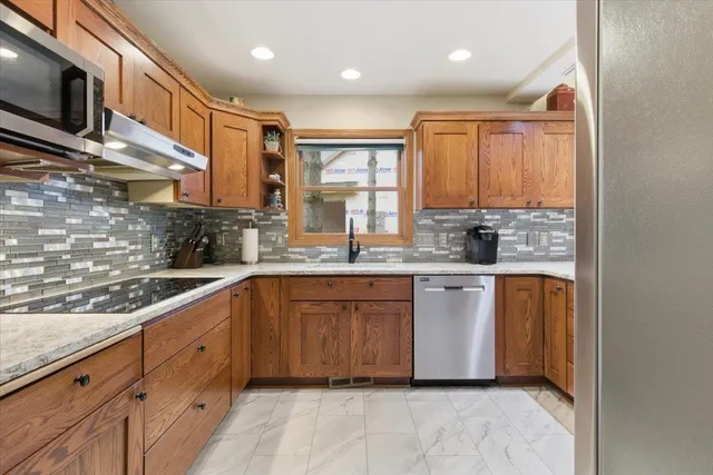 $590,000 | 1787 St Andrew's Place, New Richmond, WI 54017