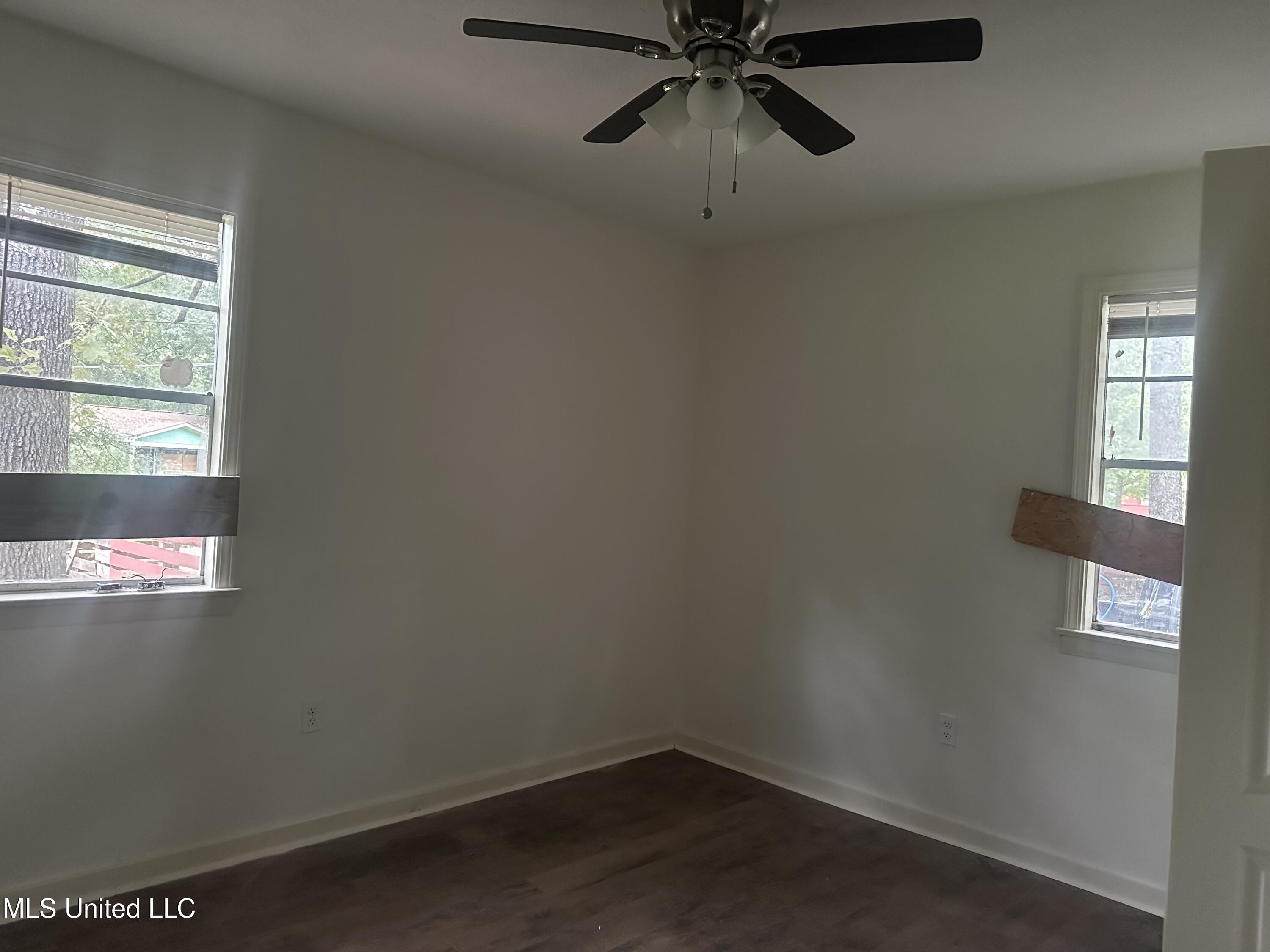 410 Oneida Avenue Jackson, MS 39212 - Photo 13 of 22 IMG_2966