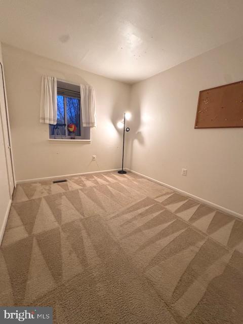 5312 Eliots Oak Road Columbia, MD 21044 - Photo 21 of 26 3rd bedroom