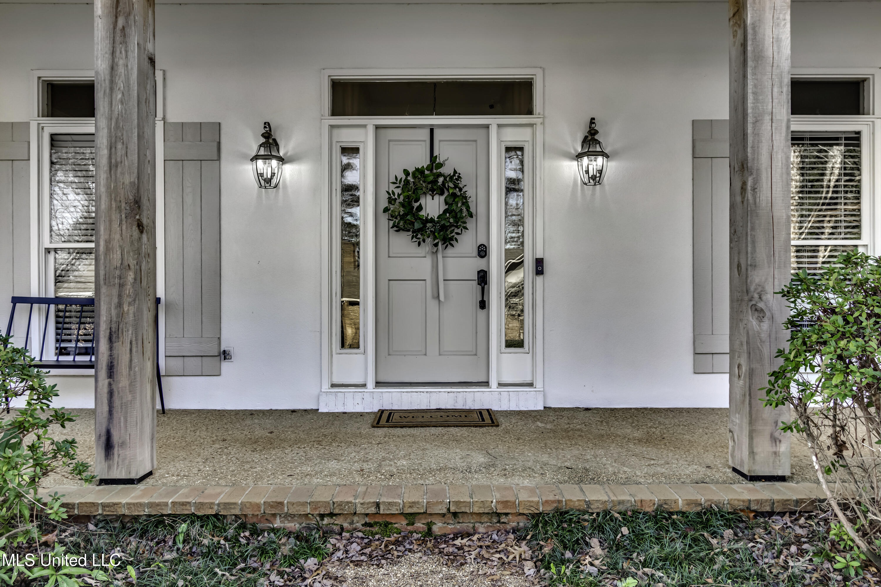 551 Cliffview Drive Brandon, MS 39047 - Photo 2 of 46 551 Cliffview Dr--5