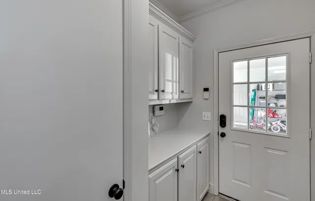 $345,000 | 551 Cliffview Drive, Brandon, MS 39047