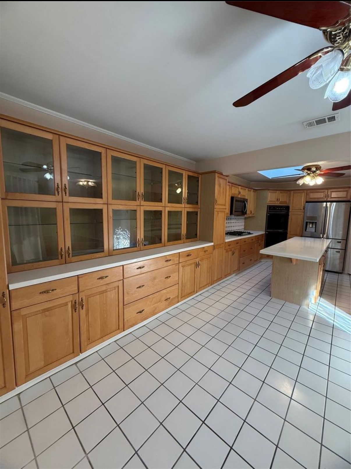 4027 Summit Valley Drive Houston, TX 77082 - Photo 7 of 24