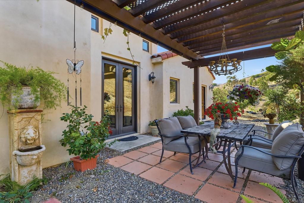 2970 El Coyote Run Fallbrook, CA 92028 - Photo 25 of 43