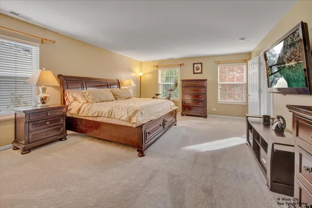 $479,000 | 316 Gregory M Sears Drive, Gilberts, IL 60136