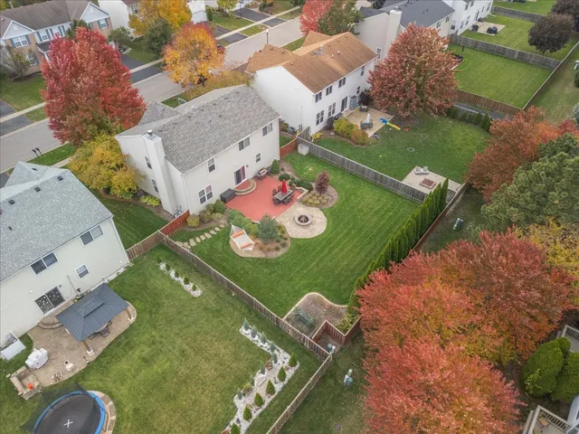 $479,000 | 316 Gregory M Sears Drive, Gilberts, IL 60136