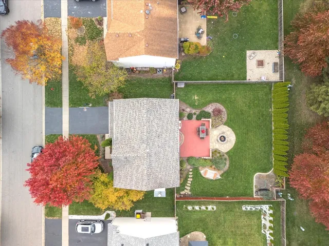 $479,000 | 316 Gregory M Sears Drive, Gilberts, IL 60136