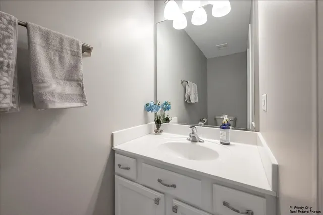 $479,000 | 316 Gregory M Sears Drive, Gilberts, IL 60136