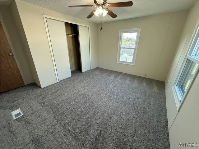 $99,900 | 8 Holly Lane, Cheektowaga, NY 14227