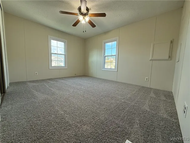 $99,900 | 8 Holly Lane, Cheektowaga, NY 14227