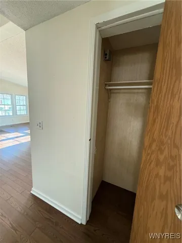 $99,900 | 8 Holly Lane, Cheektowaga, NY 14227