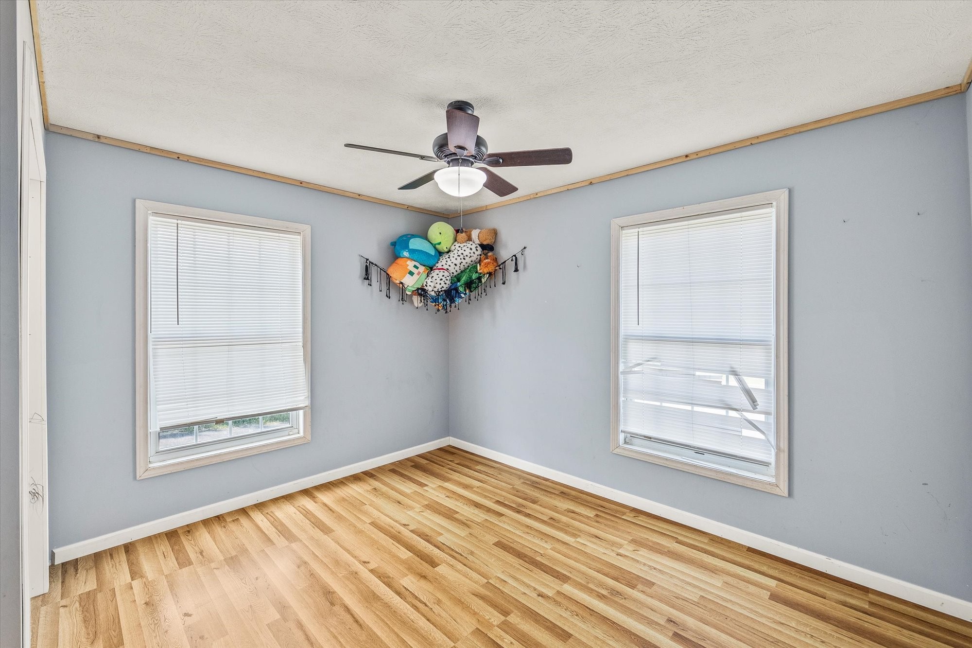 3135 Mullins Road Byrdstown, TN 38549 - Photo 14 of 31 Gallery Image 14