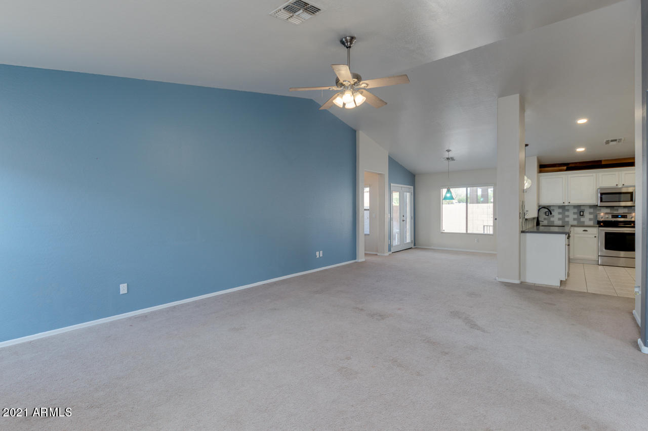 45104 Portabello Road Maricopa, AZ 85139 - Photo 5 of 45 05-Portabello