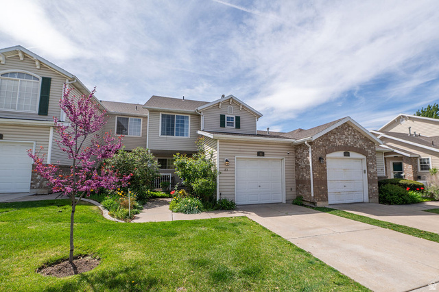83 West 200 North Centerville, UT 84014 - Photo 1 of 33