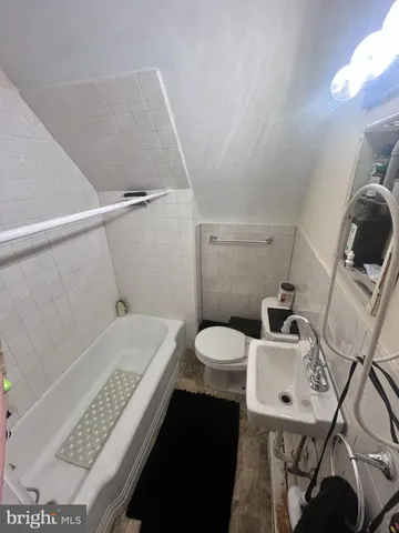 $1,450 | 541 East High Street, Pottstown, PA 19464