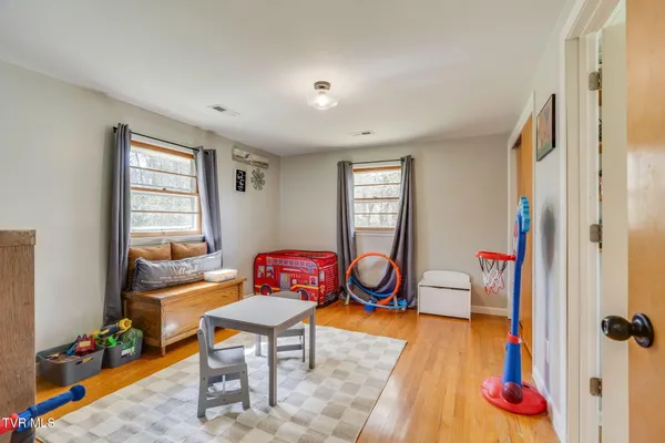 $319,000 | 2412 Highway 11E, Telford, TN 37690