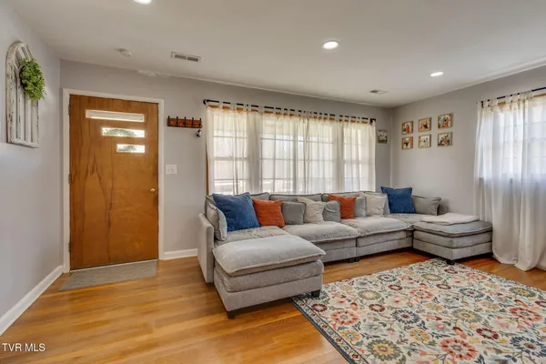 $319,000 | 2412 Highway 11E, Telford, TN 37690