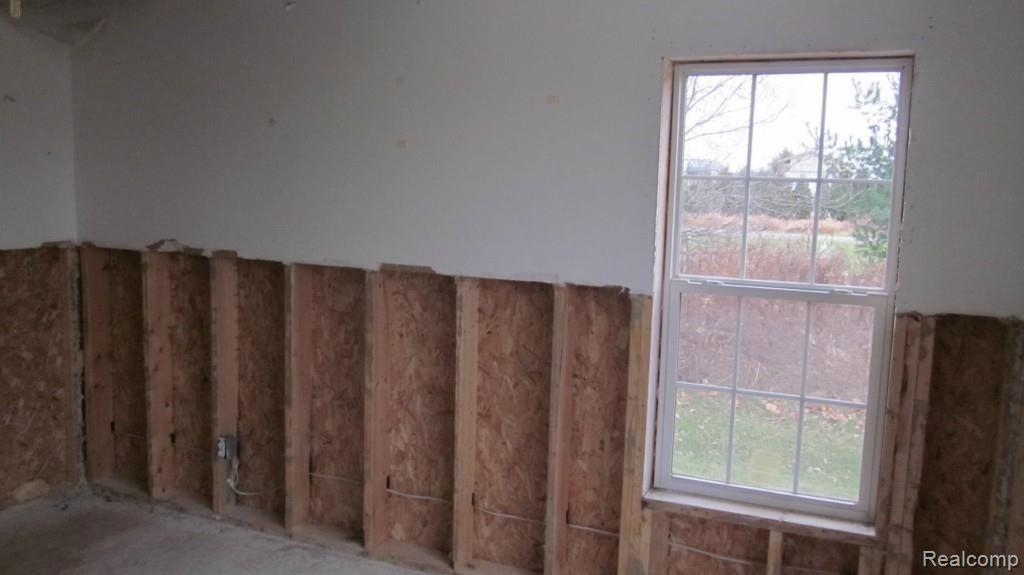 12279 Duffield Road Gaines, MI 48436 - Photo 17 of 35 IMG_8847.jpg