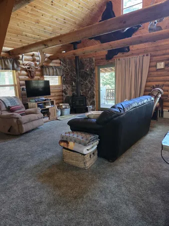 $750,500 | 44 Porcupine Drive, Dubois, WY 82513