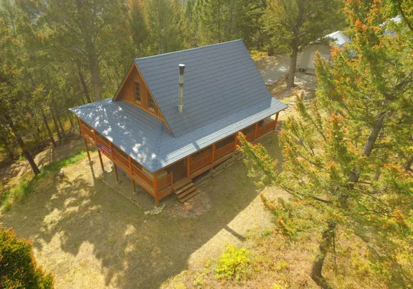 $750,500 | 44 Porcupine Drive, Dubois, WY 82513