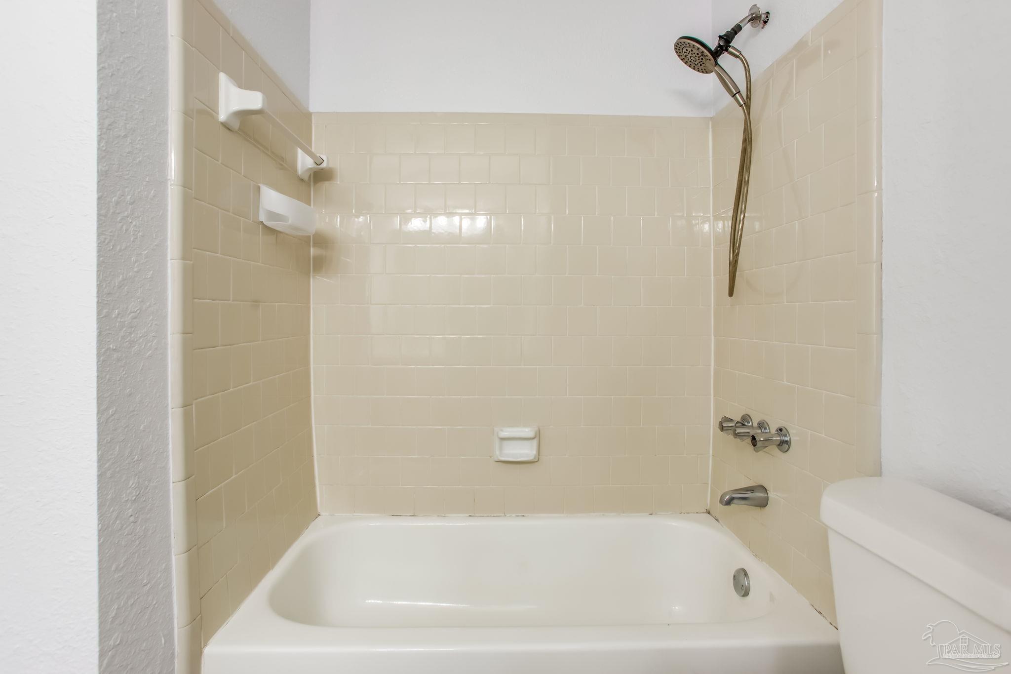 6718 Bellview Pines Road Pensacola, FL 32526 - Photo 13 of 25