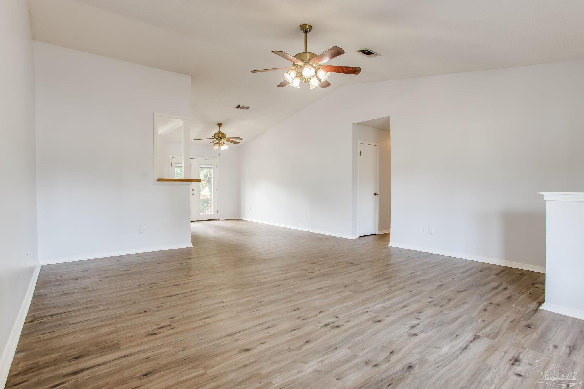 6718 Bellview Pines Road Pensacola, FL 32526 - Photo 15 of 25