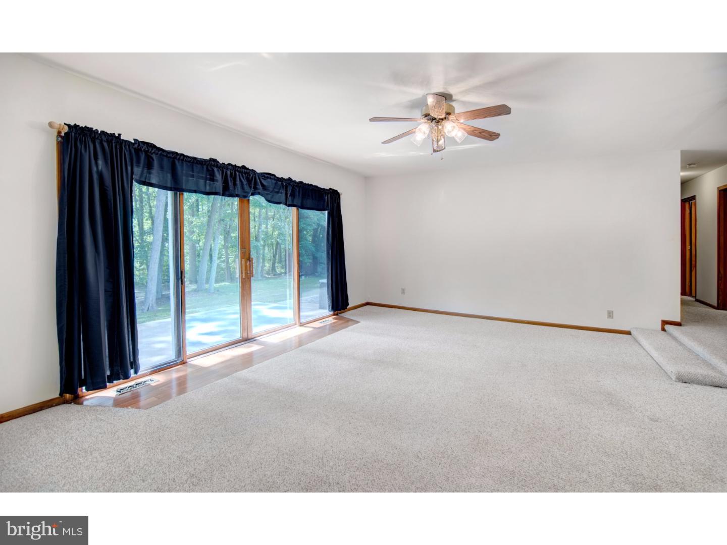 474 Dogtown Road Townsend, DE 19734 - Photo 11 of 22 Living Room