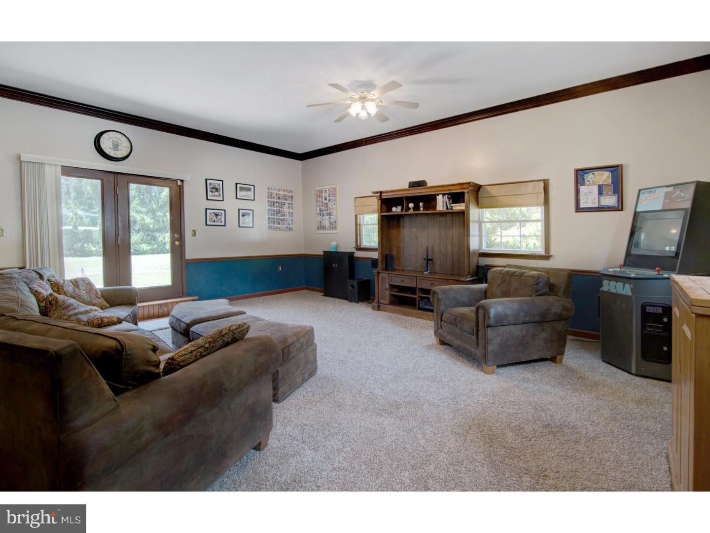 474 Dogtown Road Townsend, DE 19734 - Photo 4 of 22 Family Room