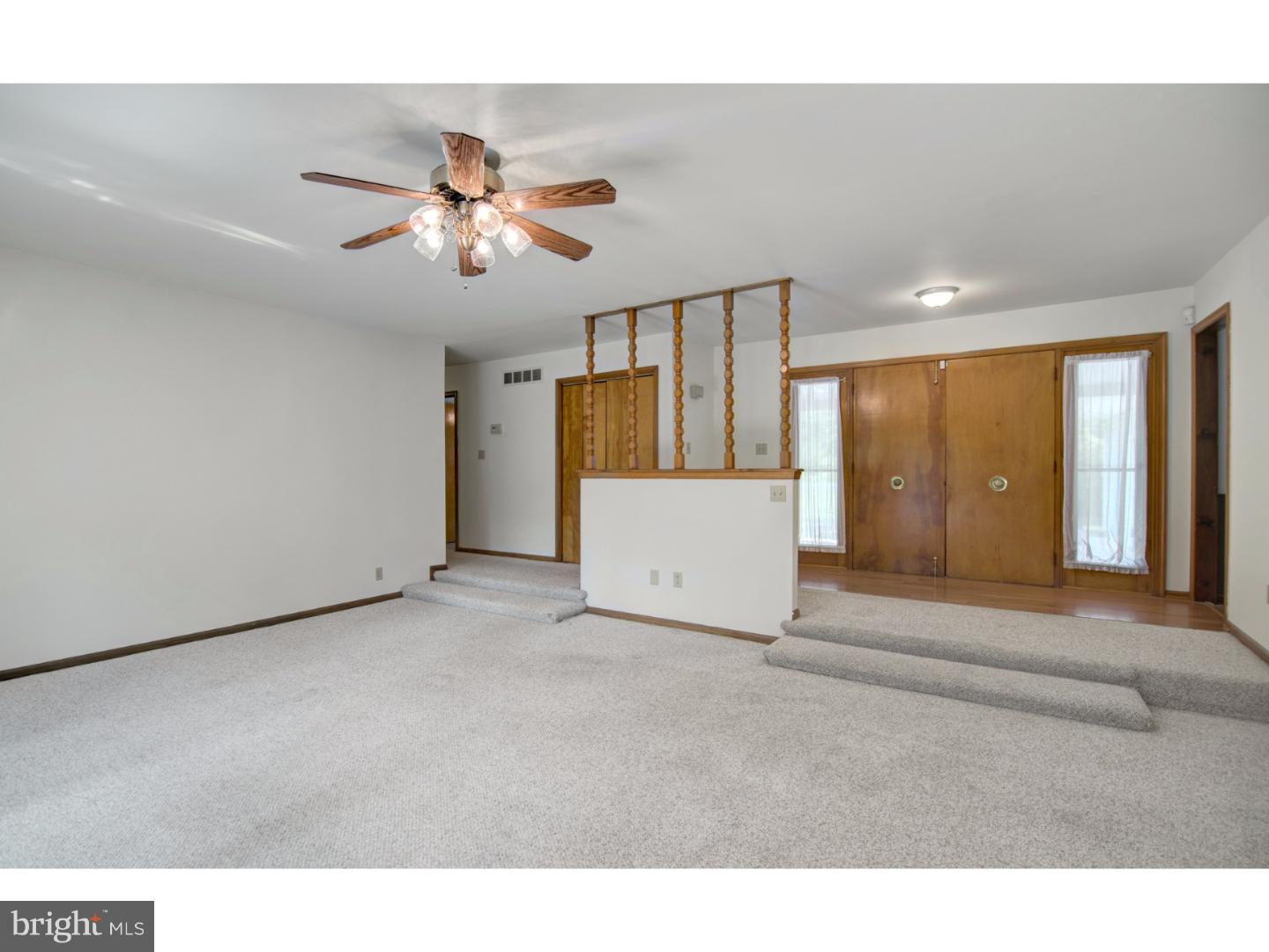474 Dogtown Road Townsend, DE 19734 - Photo 10 of 22 Living Room