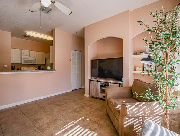 $1,890 | 5020 Fairways Circle, Unit J208, Vero Beach, FL 32967