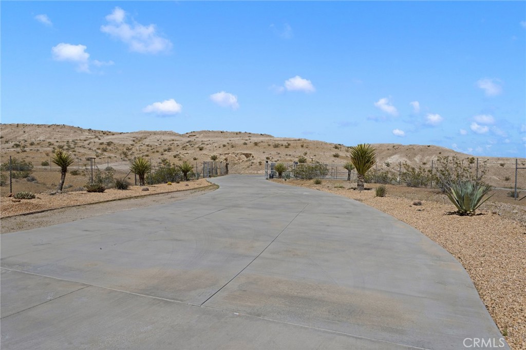 16222 Wild Road Helendale, CA 92342 - Photo 57 of 75