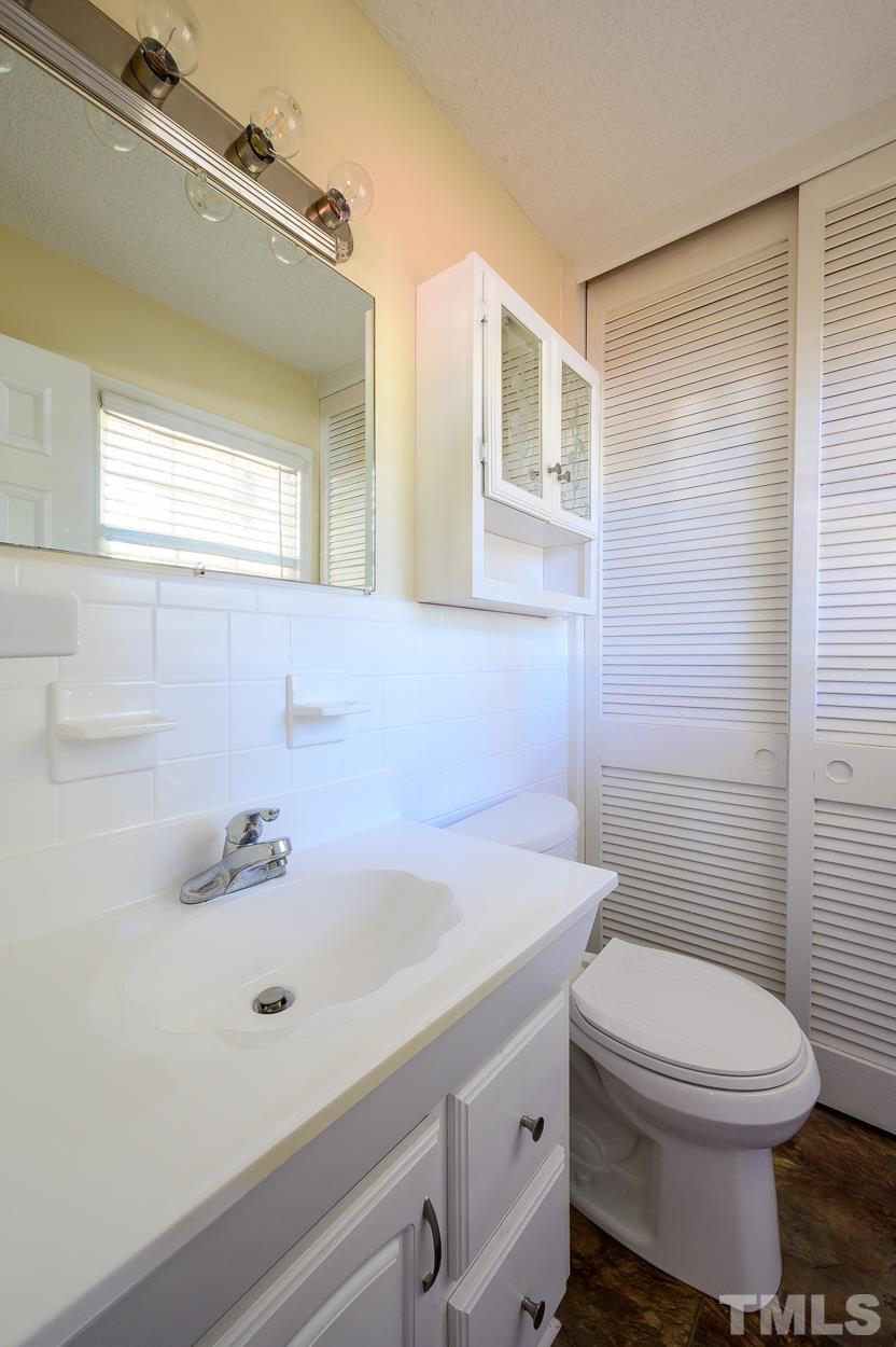 556 Wayview Road Henderson, NC 27537 - Photo 14 of 15 Gallery Image 14