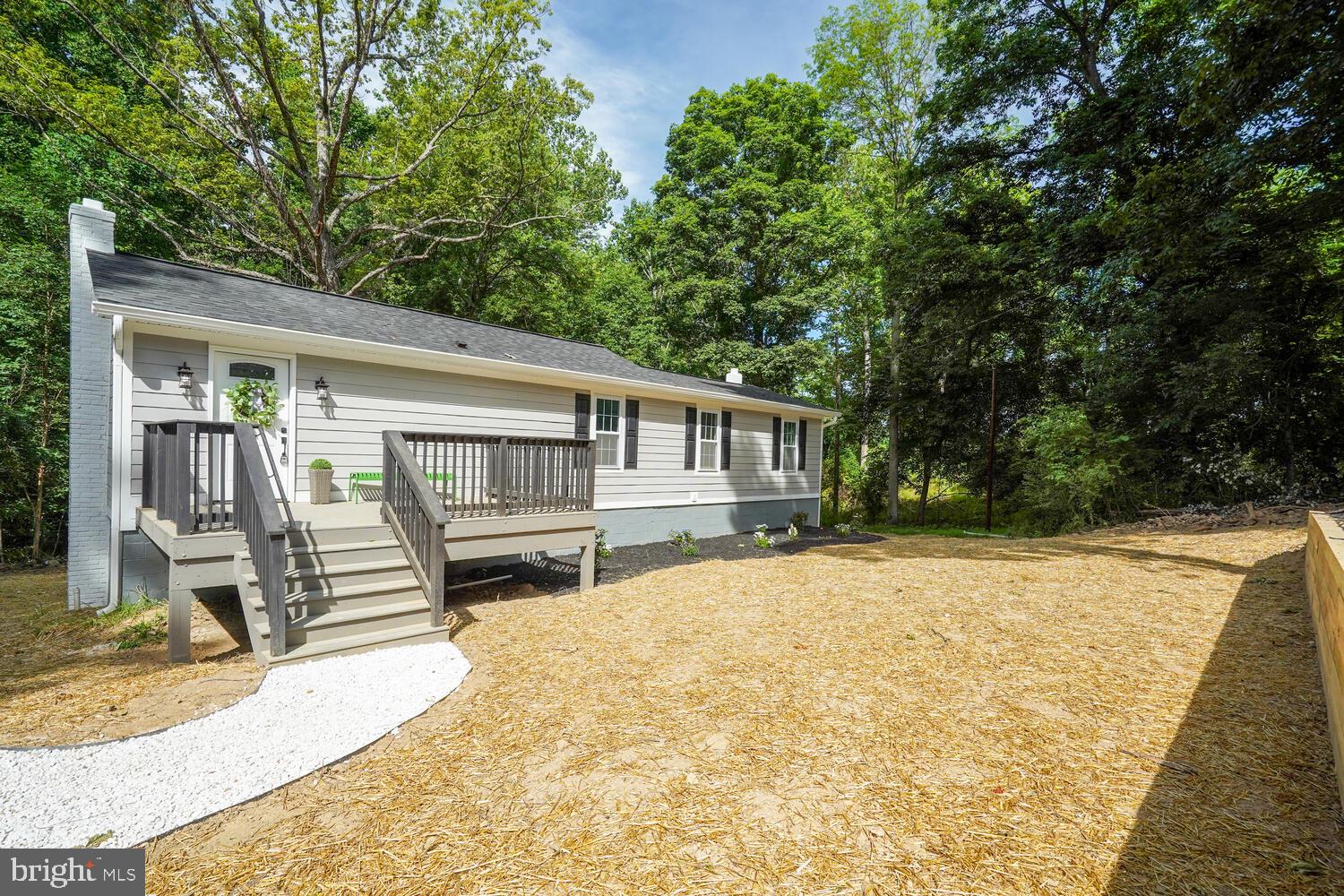 3826 Lea Road Delaplane, VA 20144 - Photo 3 of 50 Gallery Image 3