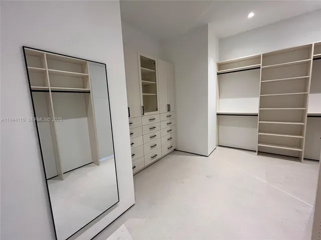 $55,000 | 13085 Coronado Terrace, North Miami, FL 33181