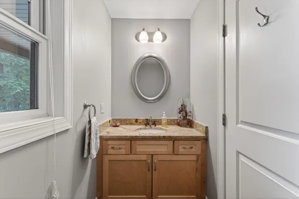 $1,700,000 | 36 Whittemore Cove Road, Raymond, ME 04071