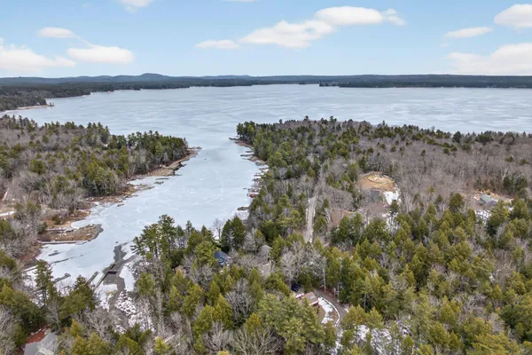 $1,700,000 | 36 Whittemore Cove Road, Raymond, ME 04071