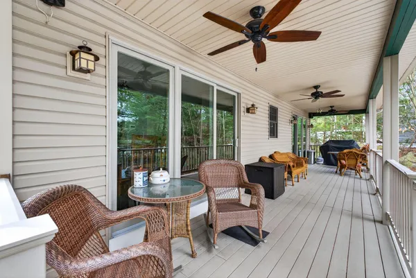 $1,700,000 | 36 Whittemore Cove Road, Raymond, ME 04071