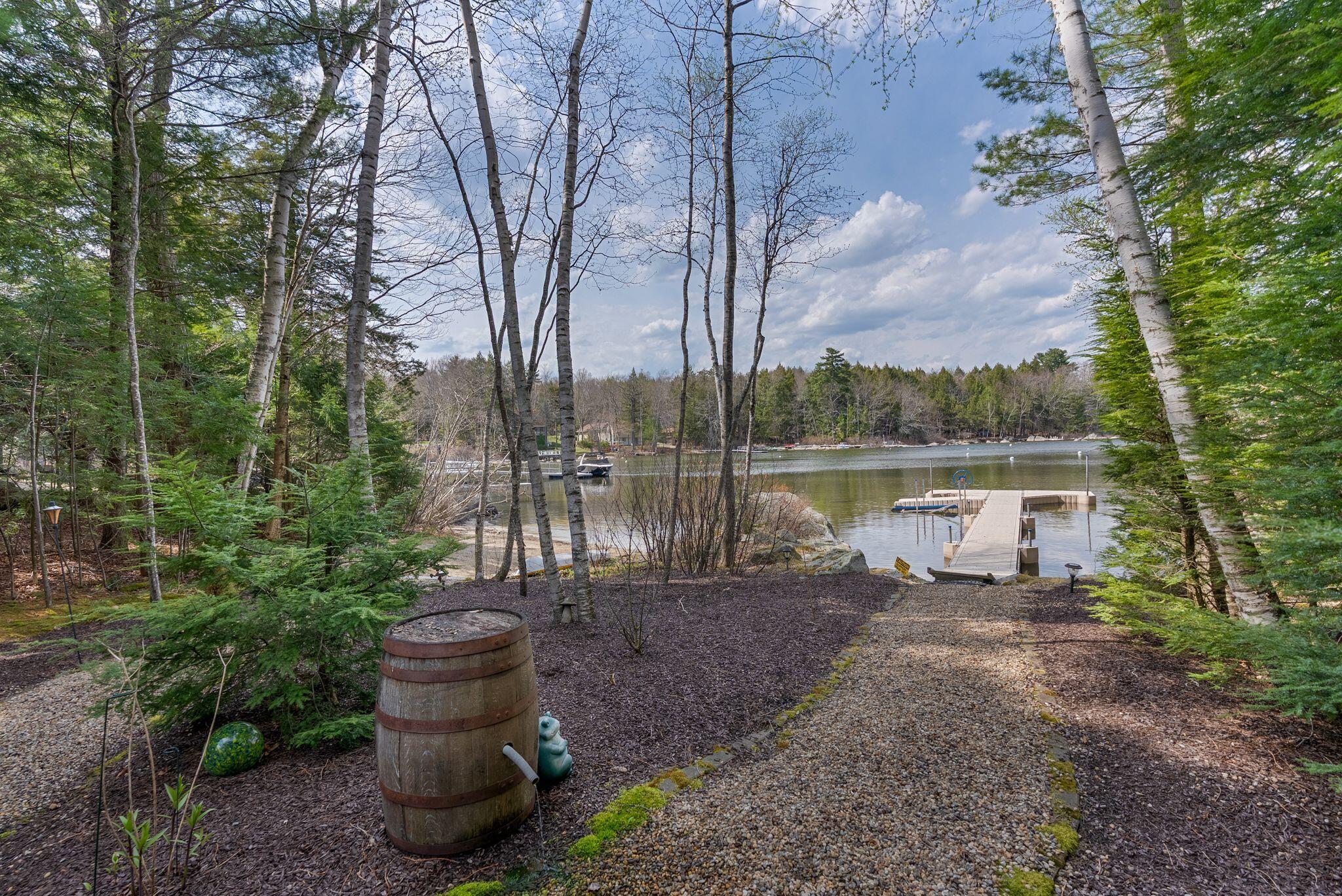 36 Whittemore Cove Road Raymond, ME 04071 - Photo 10 of 74 10_DSC00101 copy