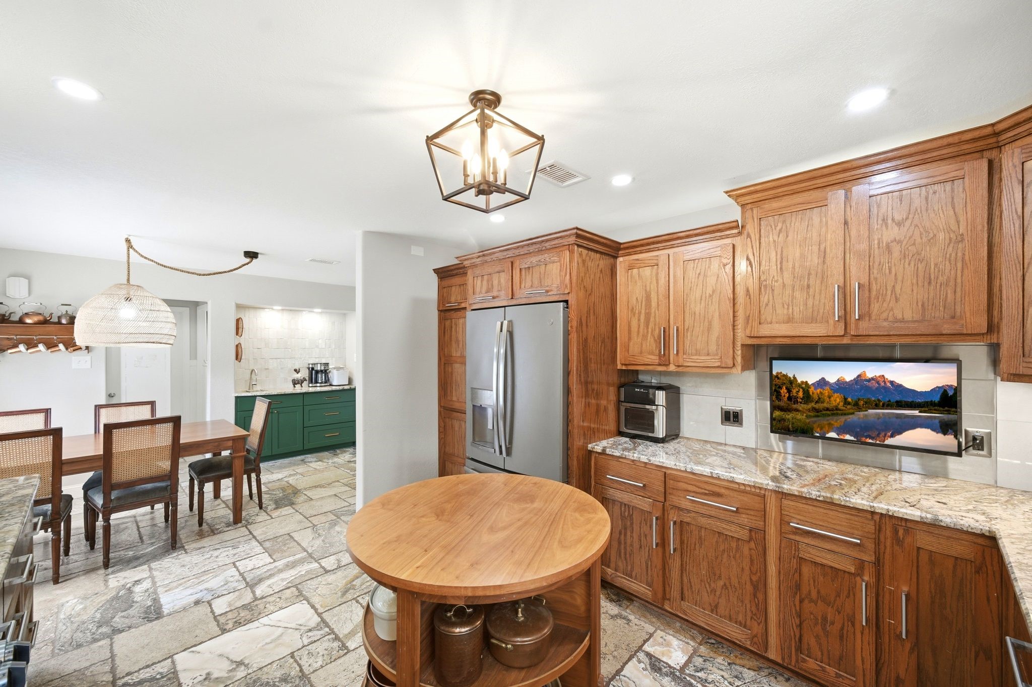 11375 Best Road Beaumont, TX 77713 - Photo 16 of 49 Kitchen.