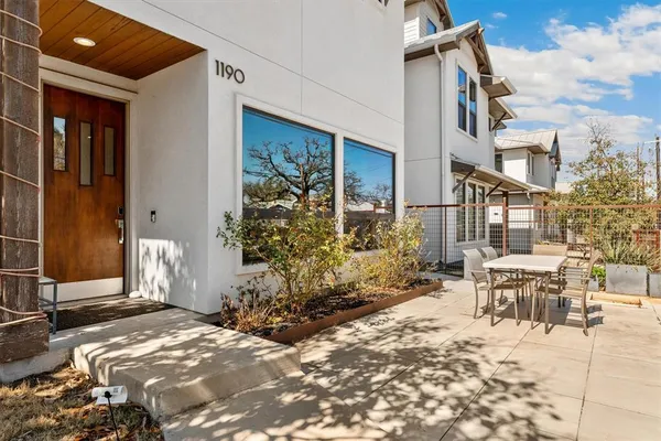 $5,300 | 1190 Navasota Street, Austin, TX 78702