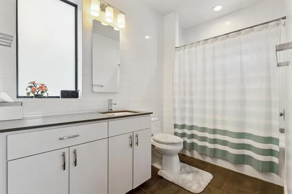 $5,300 | 1190 Navasota Street, Austin, TX 78702