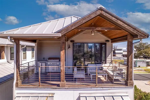 $5,300 | 1190 Navasota Street, Austin, TX 78702