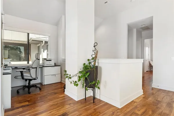 $5,300 | 1190 Navasota Street, Austin, TX 78702