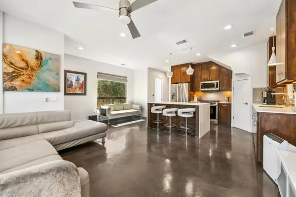 $5,300 | 1190 Navasota Street, Austin, TX 78702