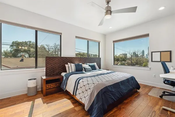 $5,300 | 1190 Navasota Street, Austin, TX 78702