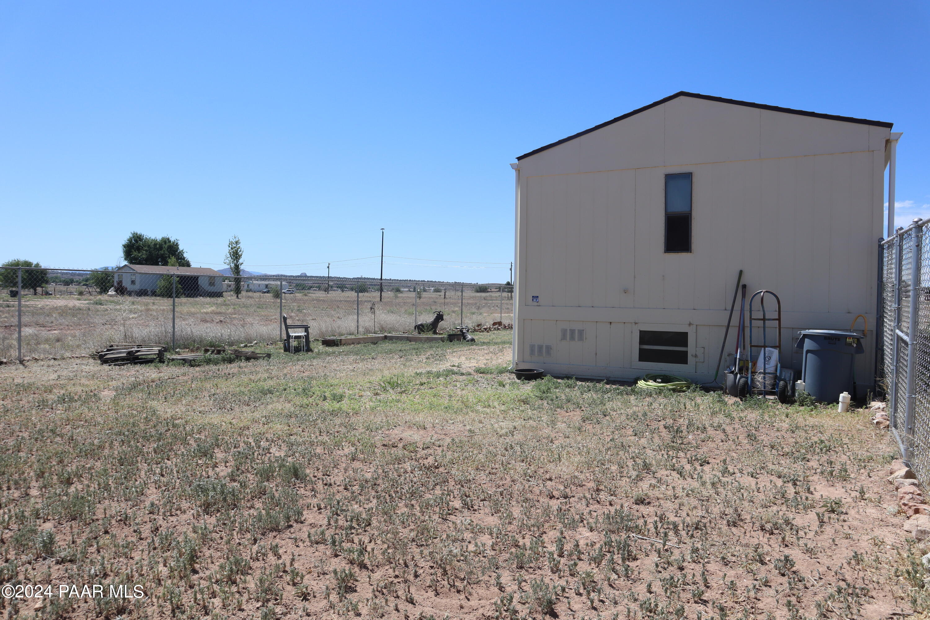 400 West Baja Road Paulden, AZ 86334 - Photo 11 of 12 Back of Home