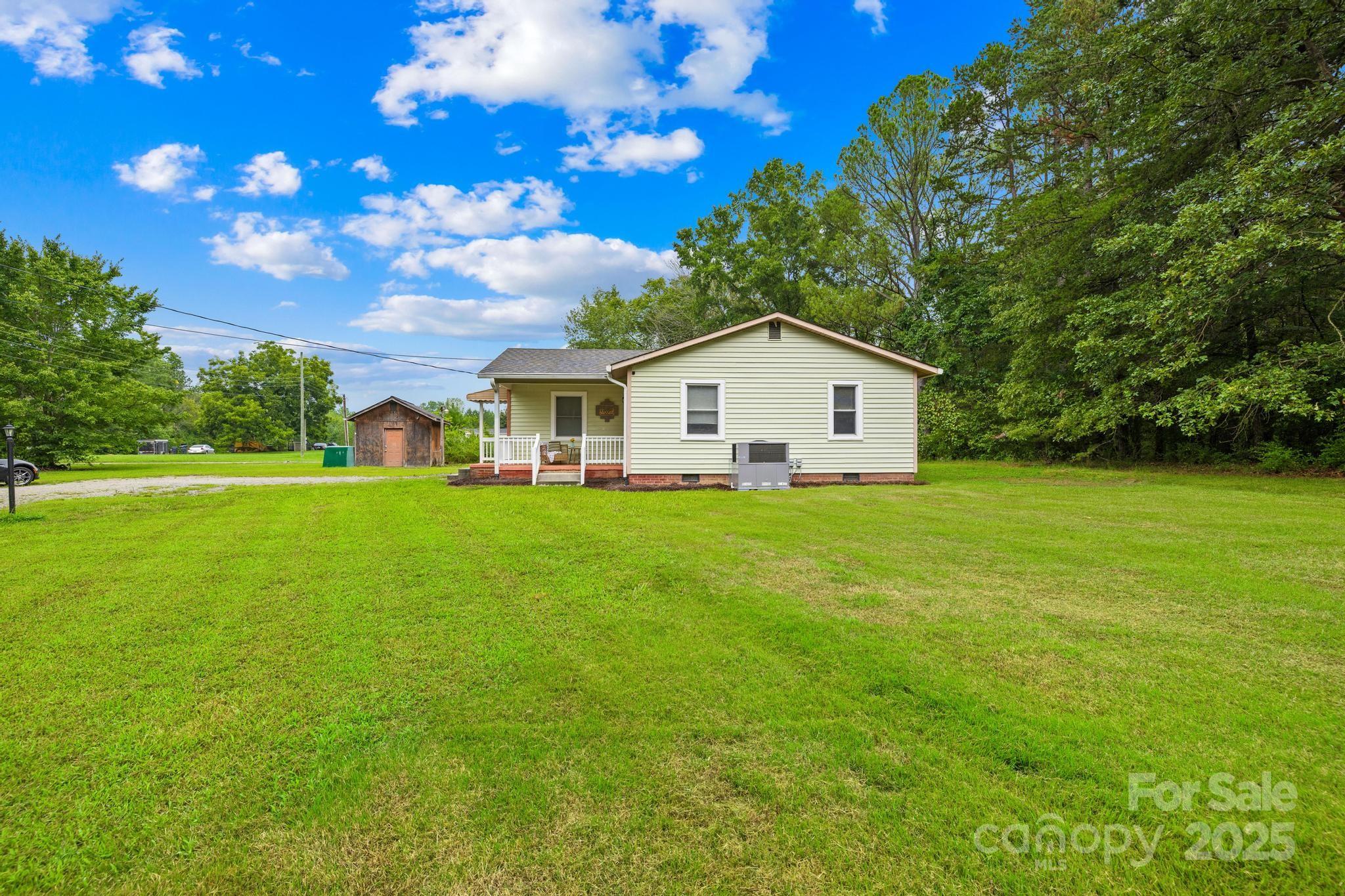 114 Graham Acres Road Salisbury, NC 28147 - Photo 6 of 23 Gallery Image 6